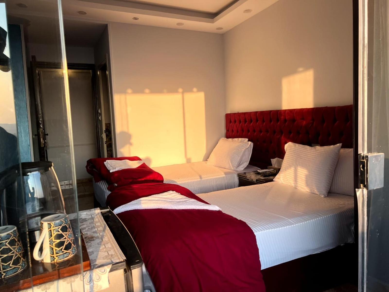 Hotel Orion Pyramids View Kafret el-Gabal Esterno foto
